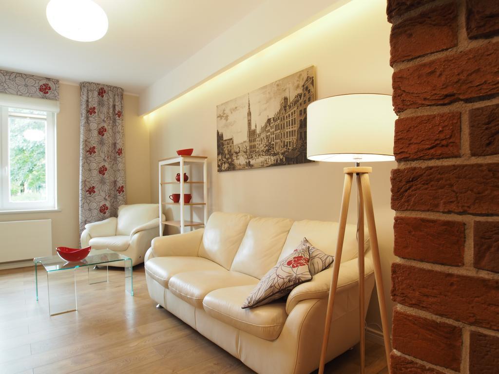 Grand Tourist Simple Rest Apartments グダニスク エクステリア 写真