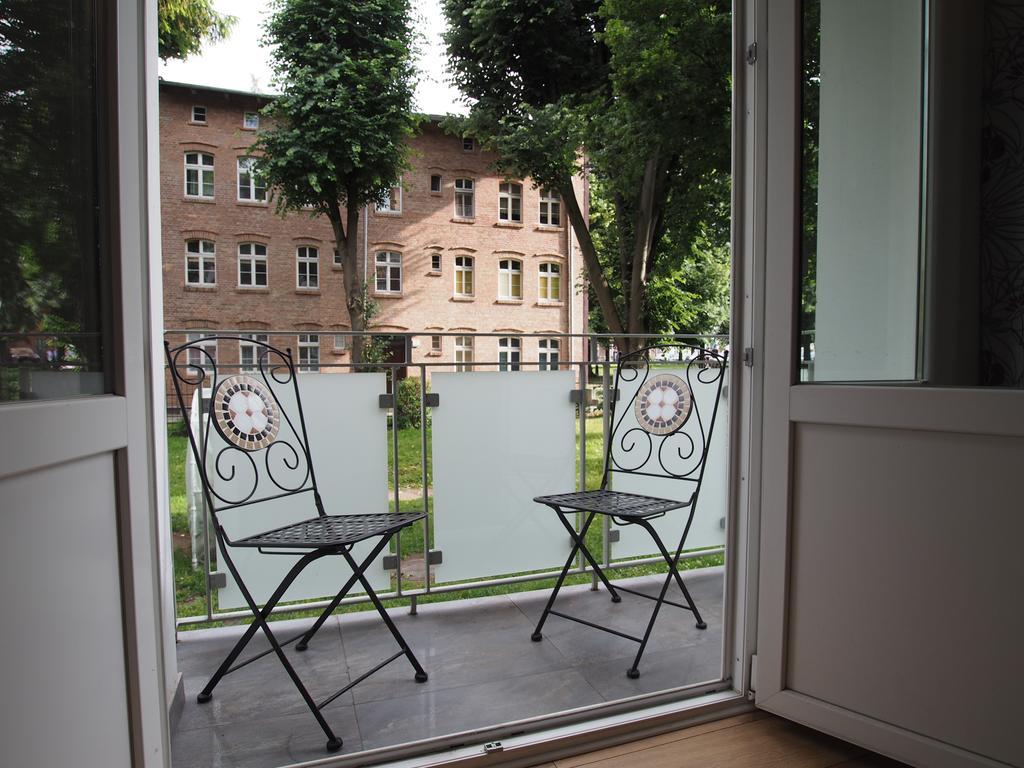 Grand Tourist Simple Rest Apartments グダニスク エクステリア 写真